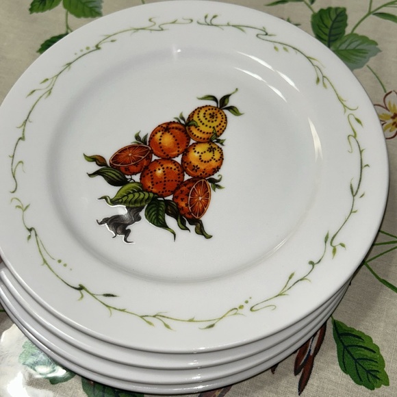 Vintage Colonial Williamsburg salad plates- set of four - Picture 1 of 13